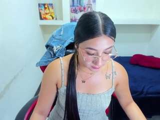 Live cam show with miaa-scott