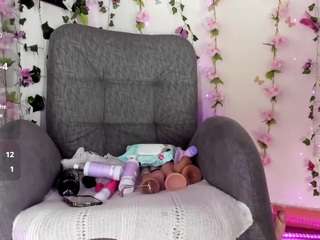 sarayy-jones live webcam show