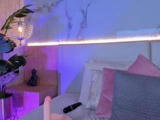 valeryy-smith Live Webcam on CamSoda