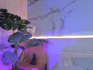 valeryy-smith's CamSoda show and profile