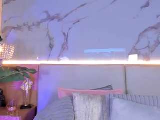 valeryy-smith Live Webcam on CamSoda