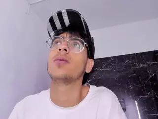 ABBYCHAD09's Live Sex Cam Show