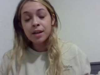 babydxll Live Webcam on CamSoda