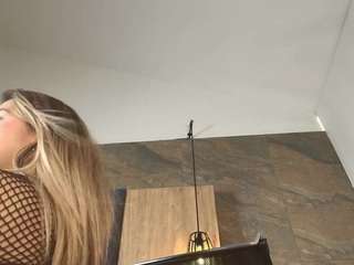 barbiie-98 Live Webcam on CamSoda