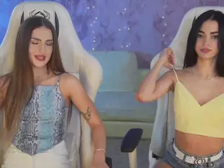 BrightDiamonds's Live Sex Cam Show