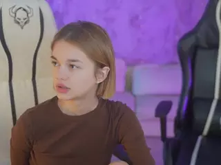 BrightDiamonds's Live Sex Cam Show
