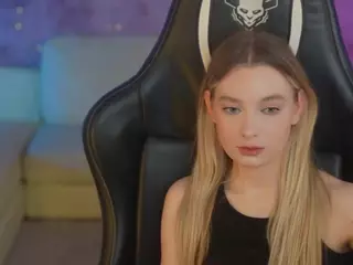 BrightDiamonds's Live Sex Cam Show