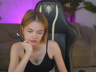 BrightDiamonds's Live Sex Cam Show