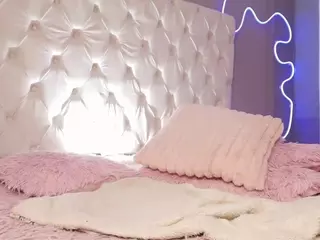 danna-walker's Live Sex Cam Show
