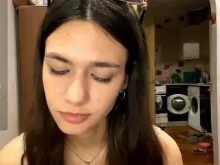 EmmaParabellumsss's Live Sex Cam Show