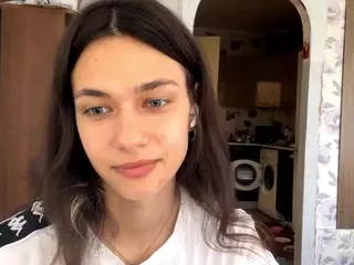 EmmaParabellumsss's Live Sex Cam Show