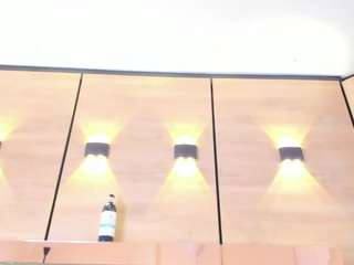 karol-lewiss Live Webcam on CamSoda