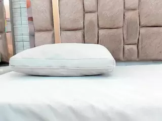 Karol-Lewiss's Live Sex Cam Show