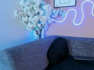 karolinee live webcam show