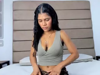 Susan-Elliot's Live Sex Cam Show