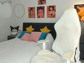 yourbabyluna18 camsoda
