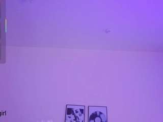 yourbabyluna18 webcam