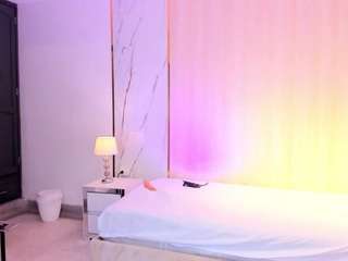 candyrouse2 live webcam show
