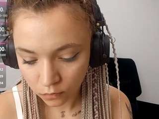 edagloss Live Webcam on CamSoda