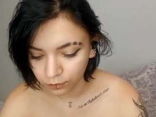 edagloss Live Webcam on CamSoda