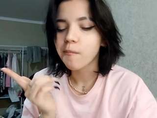 edagloss Live Webcam on CamSoda