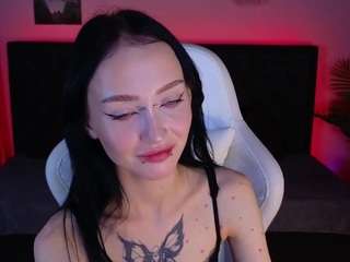  holly-berryy chat room