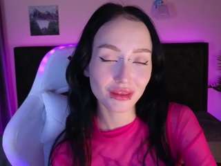  holly-berryy chat room