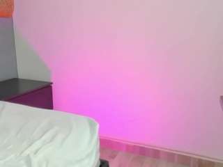 liza-ricci Live Webcam on CamSoda