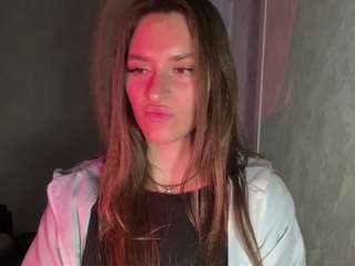 LynneCaudle live cam preview