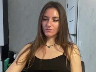 LynneCaudle live cam preview