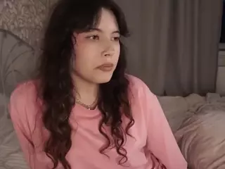 MaeGrayer's Live Sex Cam Show