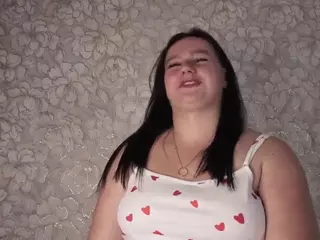 MaeGrayer's Live Sex Cam Show