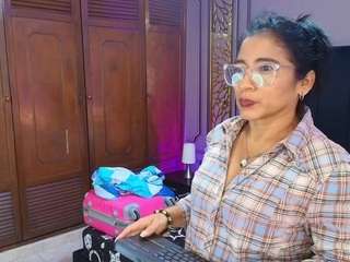 mature-biigass webcam