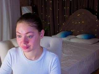 meow-mellie webcam model