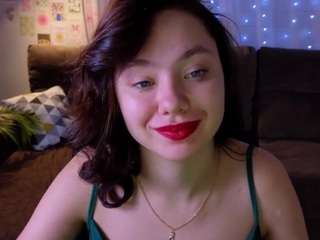 meow-mellie Live Webcam on CamSoda