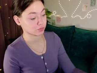 meow-mellie Live Webcam on CamSoda