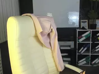 meow-mellie's Live Sex Cam Show