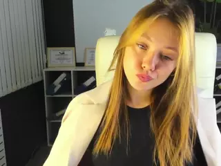 meow-mellie's Live Sex Cam Show