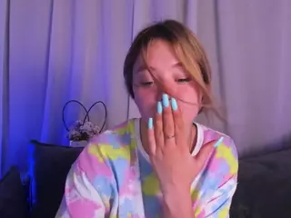 meow-mellie's Live Sex Cam Show