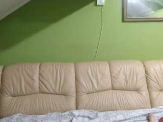 milf44milf live cam preview