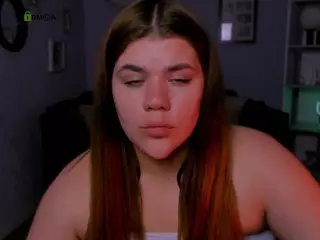 sarah-fire's Live Sex Cam Show