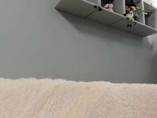 willaacors webcam model