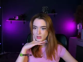 amelia-shiny's Live Sex Cam Show