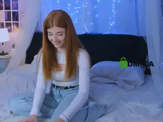 amelia-shiny's Live Sex Cam Show