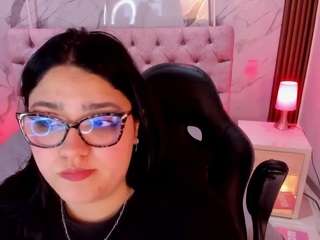 camiila-osorio's CamSoda show and profile