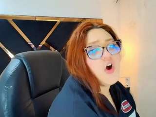 Camiila-Osorio live cam