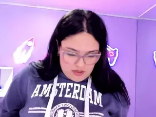 Camiila-Osorio's Live Sex Cam Show