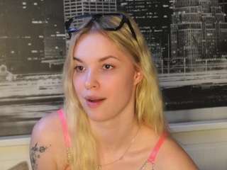 christymarshall webcam