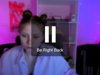 White, Hd, Young Adult, Teen 1 Camiqa – Free Live Video Chat with Strangers Online