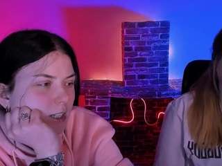 foxy-tease 1 live webcam